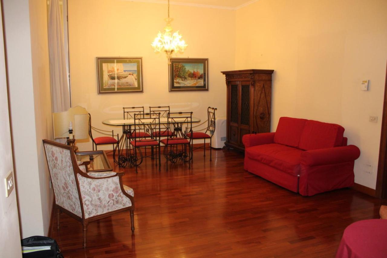 Colosseum New Charming Apartment Rzym Zewnętrze zdjęcie